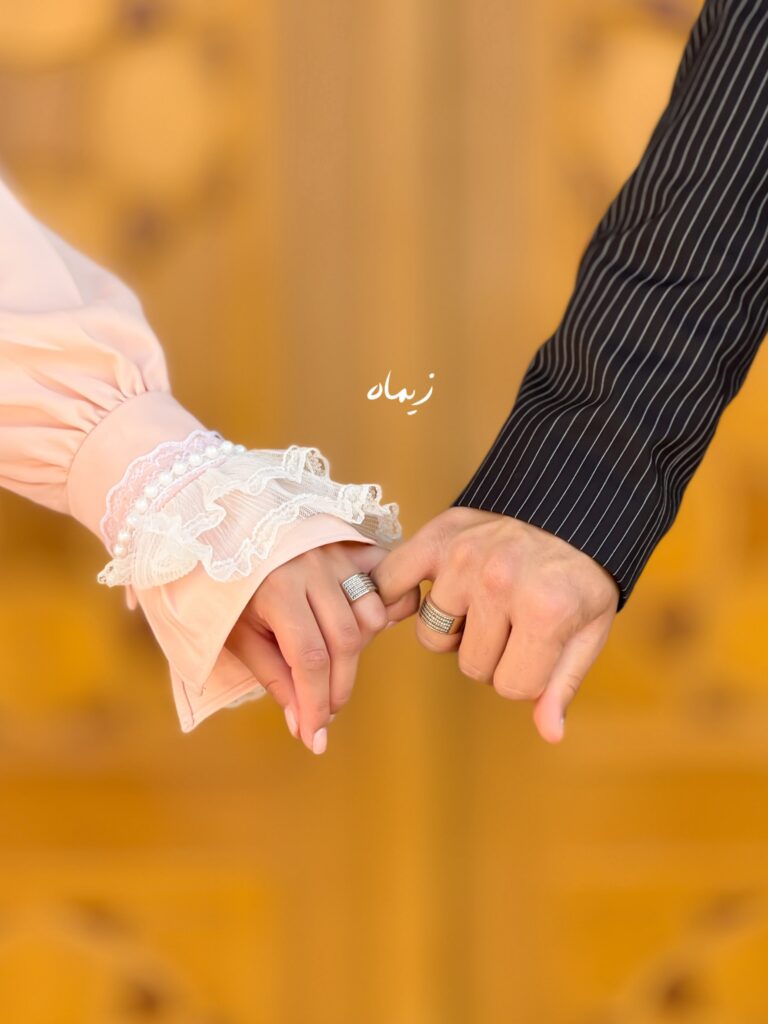 نمونه‌کارِ نامزدی